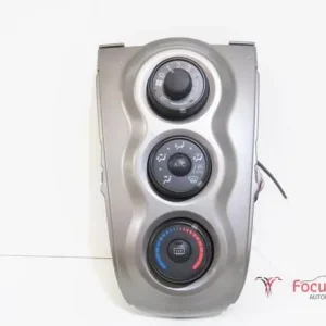 Bedieningselement verwarming & ventilatie TOYOTA Yaris (KSP9, NCP9, NSP9, SCP9, ZSP9) In De Mode
