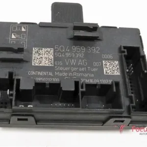 Centrale vergrendeling VW Golf VII (5G1, BE1, BE2, BQ1) Gereduceerde Prijs