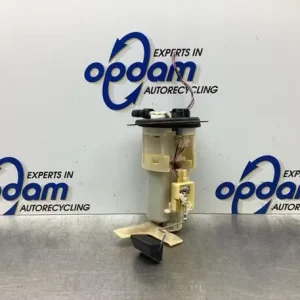 Brandstofpomp TOYOTA YARIS (_P1_) Exclusief