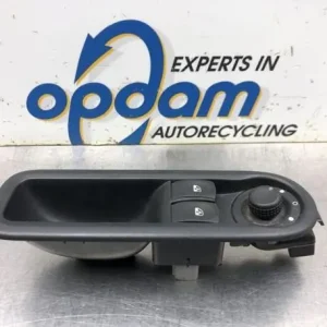 Schakelaar voor Elektrische Ramen RENAULT TWINGO II (CN0_) Seizoensaanbieding