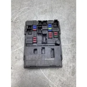 Tijdelijk Beschikbaar Zekeringkast NISSAN MICRA IV (K13_)