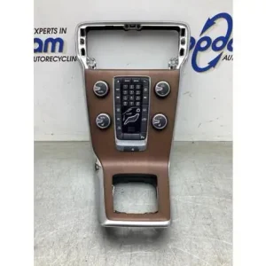 Bedieningselement verwarming & ventilatie VOLVO V40 Hatchback (525, 526), VOLVO V40 Cross Country (526) Beperkte Voorraad