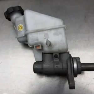 Korting Hoofdremcilinder HYUNDAI i10 II (BA, IA), KIA PICANTO (JA), KIA PICANTO (TA)