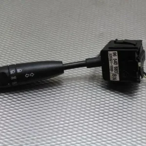 Korting Lichtschakelaar CHEVROLET AVEO / KALOS Hatchback (T250, T255), CHEVROLET AVEO Hatchback (T300)